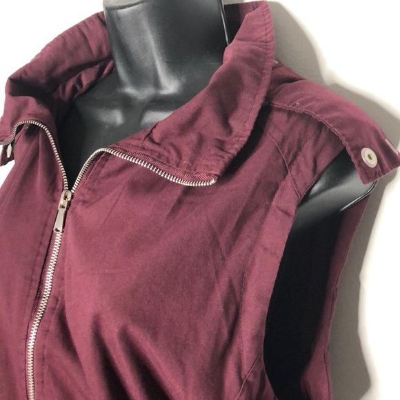 YMI SLEEVELESS BOMBER JACKET - Picture 2 of 8